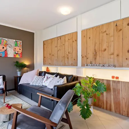 Enticing Holiday In With Garden בית נופש רורלו
